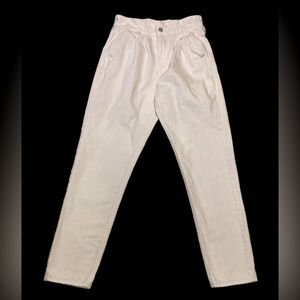 American Eagle outfitters White Mom Jeans High Rise